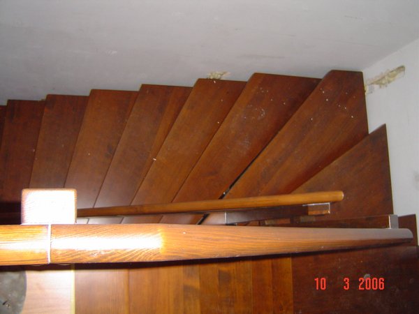 Schody samonośne